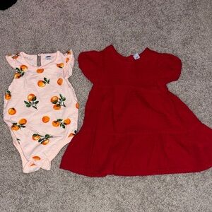 Old Navy Peach Print Baby Onesie in Light Pink and Orange
